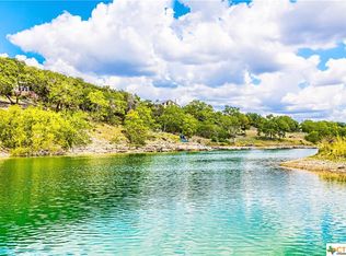 379 Nancy Dr, Canyon Lake, TX 78133