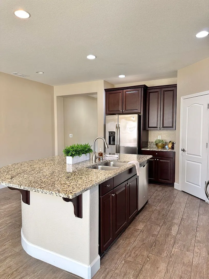 3 Bedroom Home in Damonte Ranch area! — Photo 3