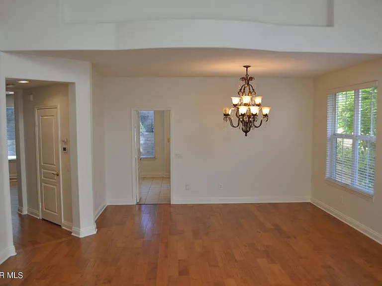 1596 Blue Canyon St — Photo 22