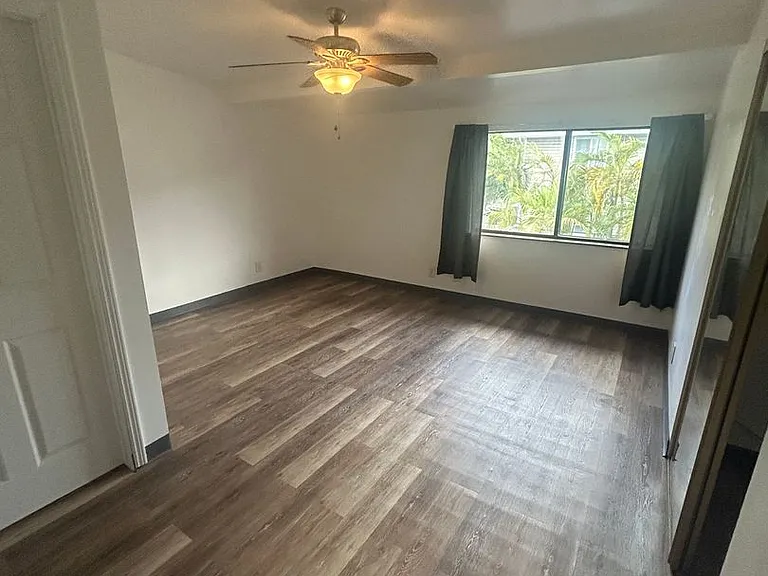 6062 Summer St — Photo 16