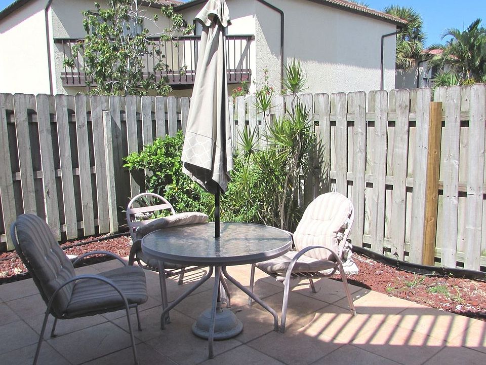 1st image of 3272 Sand Ct