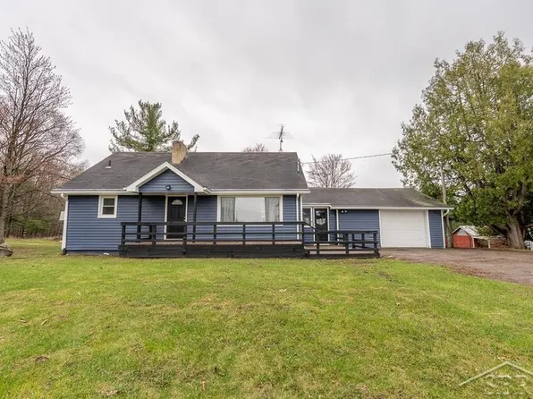 5125 W Michigan Hwy #61, Gladwin, MI 48624