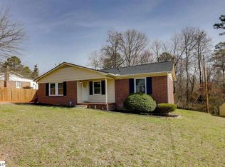 245 Sunnyglen Dr, Greer, SC 29651