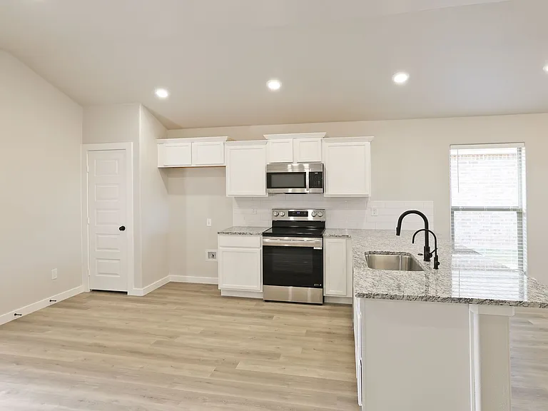 9901 Yellowhouse Ave — Photo 7