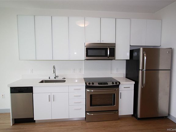 2nd image of 610 Ala Moana Blvd #M314