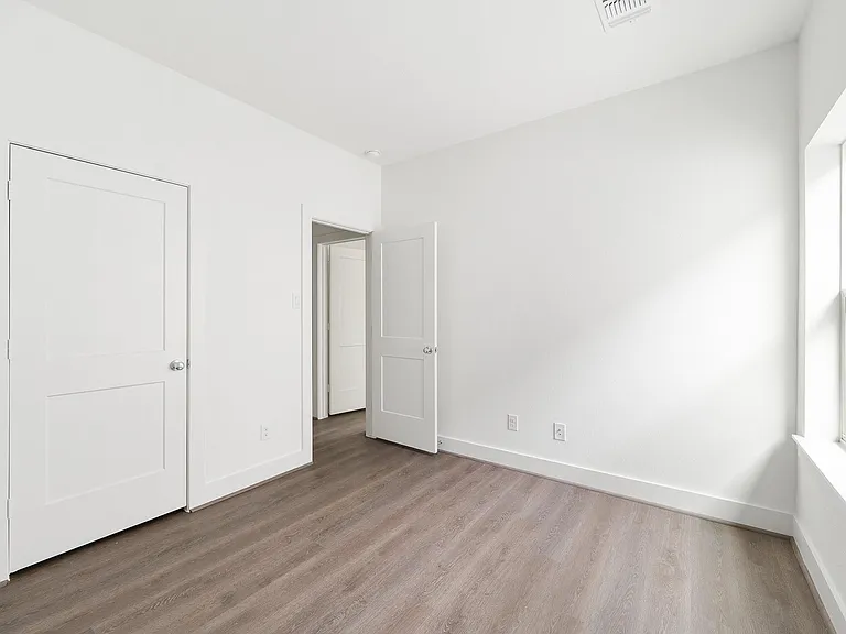 829 Paul Quinn St #A — Photo 13