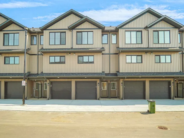 1009 Cy Becker Rd NW #44, Edmonton, AB T5Y 4A3