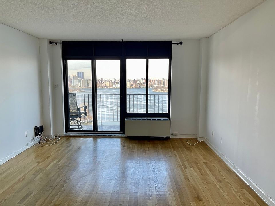 1st image of 25-40 Shore Blvd Unit 14R