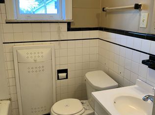 284 South Allen St, Albany, NY 12208