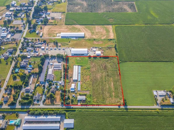 6631 Hopedale Rd, Chilliwack, BC V2R 4L4