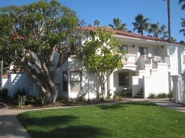 9489 Fairgrove Ln Unit 202, San Diego, CA 92129