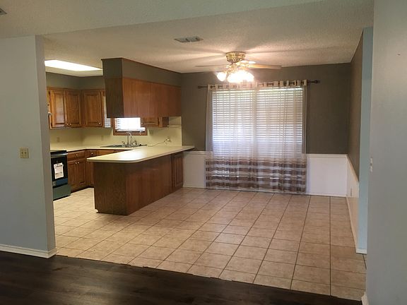 View of kitchen & dining area from living room 