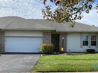 1432 Gateway Dr, Toledo, OH 43614