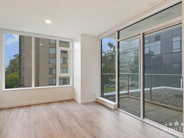 10448 University Dr #303 — Photo 3