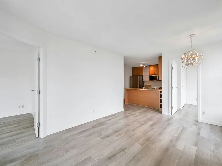 928 Homer St #1601 — Photo 7