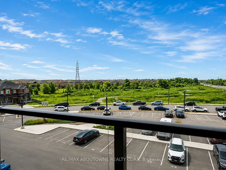 450 Dundas St E #334 — Photo 19