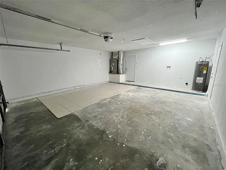 1494 Courtland Blvd — Photo 27