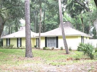 14 Sandpiper St, Hilton Head Island, SC 29928