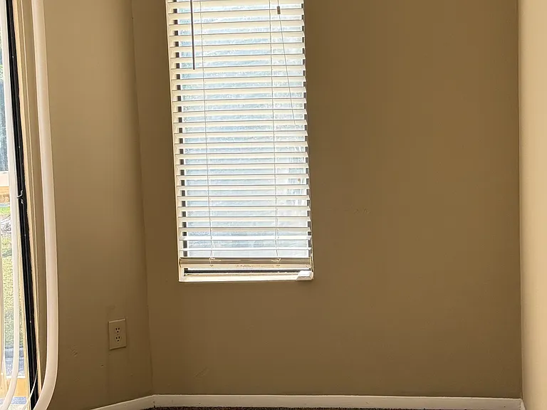229 Windsor Point Rd #7F — Photo 3