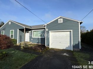 10445 SE Mitchell St, Portland, OR
