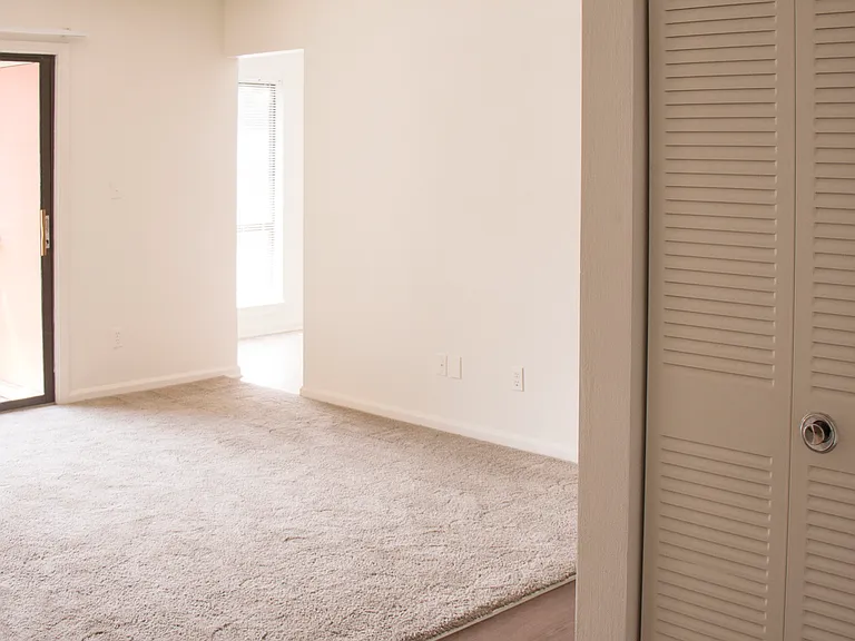 Princeton Circle West Apartments — Photo 134