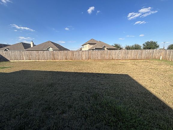 4th image of 8830 Debbie Terrace Drive