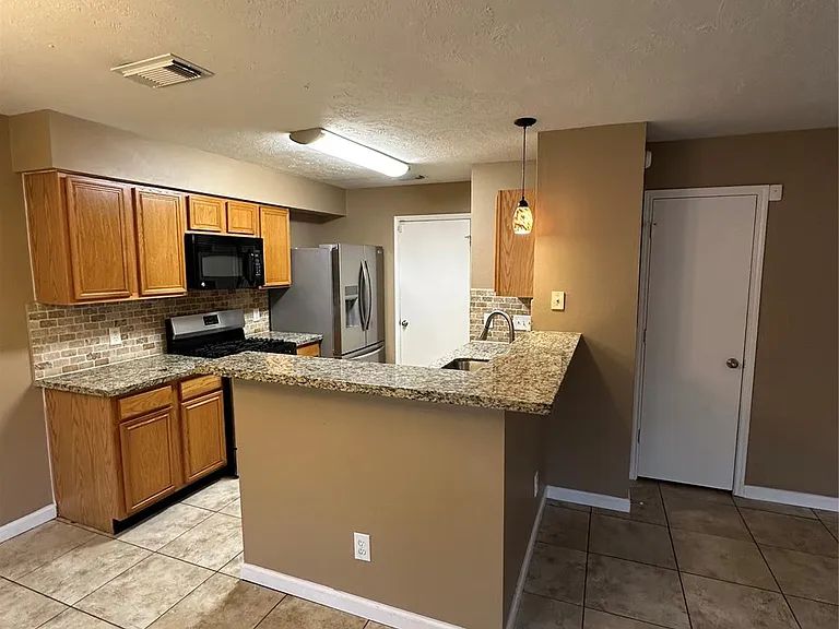 12110 Bowsman Dr — Photo 19