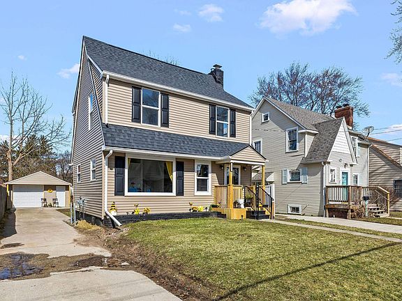 5th image of 235 Lockwood St