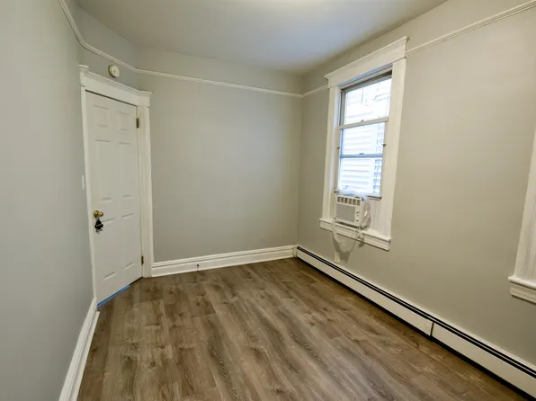 108 West 42nd Street image 14 of 21