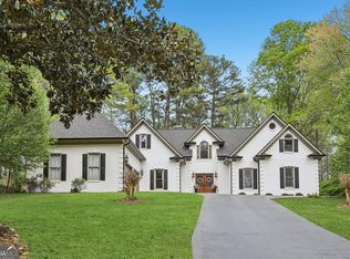 100 Kylemore Pass, Tyrone, GA 30290