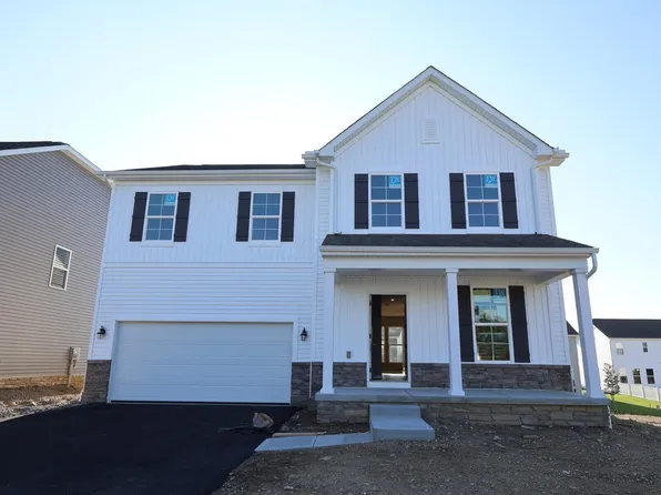 4602 Pinnacle Quarry Dr, Grove City, OH 43123
