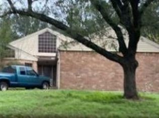10010 Strawgrass Dr, Houston, TX 77064