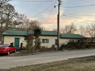 382 Blue Springs Cir, Ten Mile, TN 37880