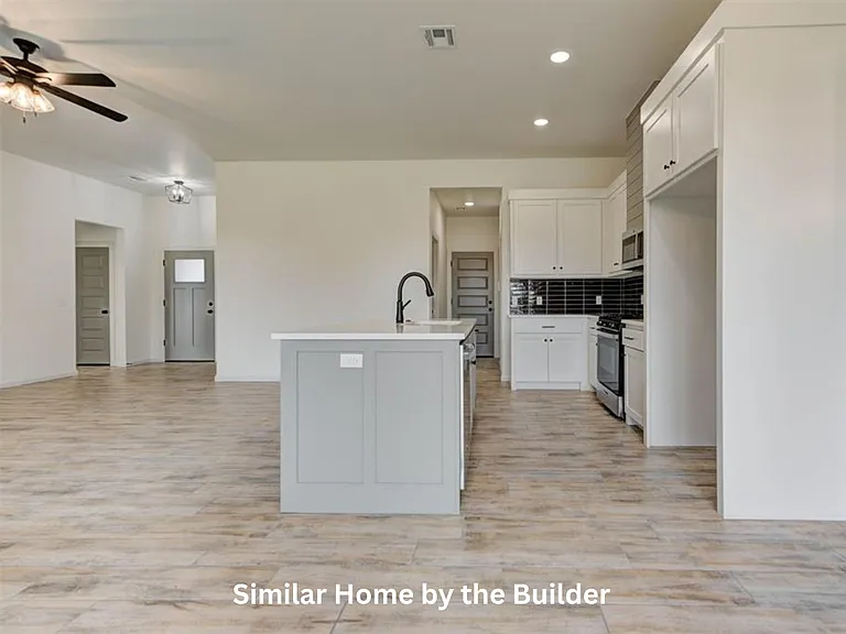 1944 W Flintlock Way — Photo 10
