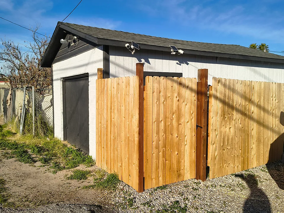 1827 Harding St #2