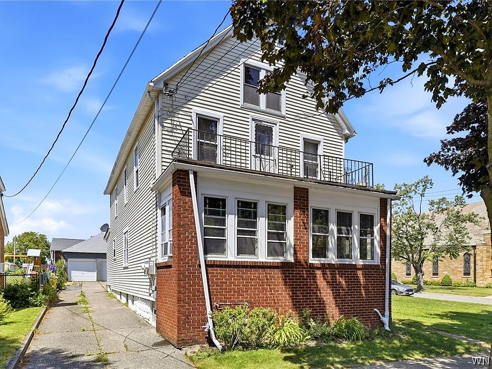 1st image of 167 Laverack Ave