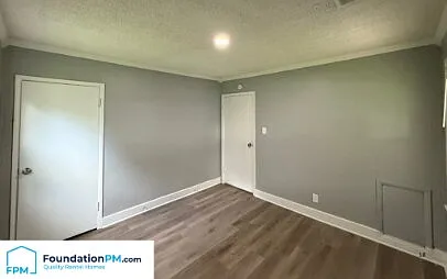 2100 Worthington Cir — Photo 13