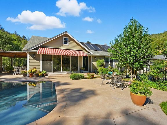 2nd image of 5251 Dry Creek Road