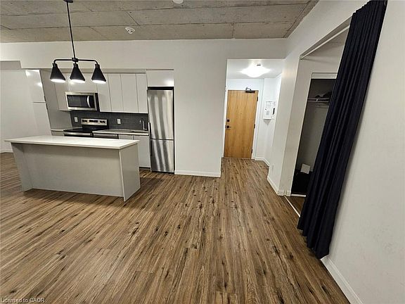 5th image of 7 Erie Ave #712