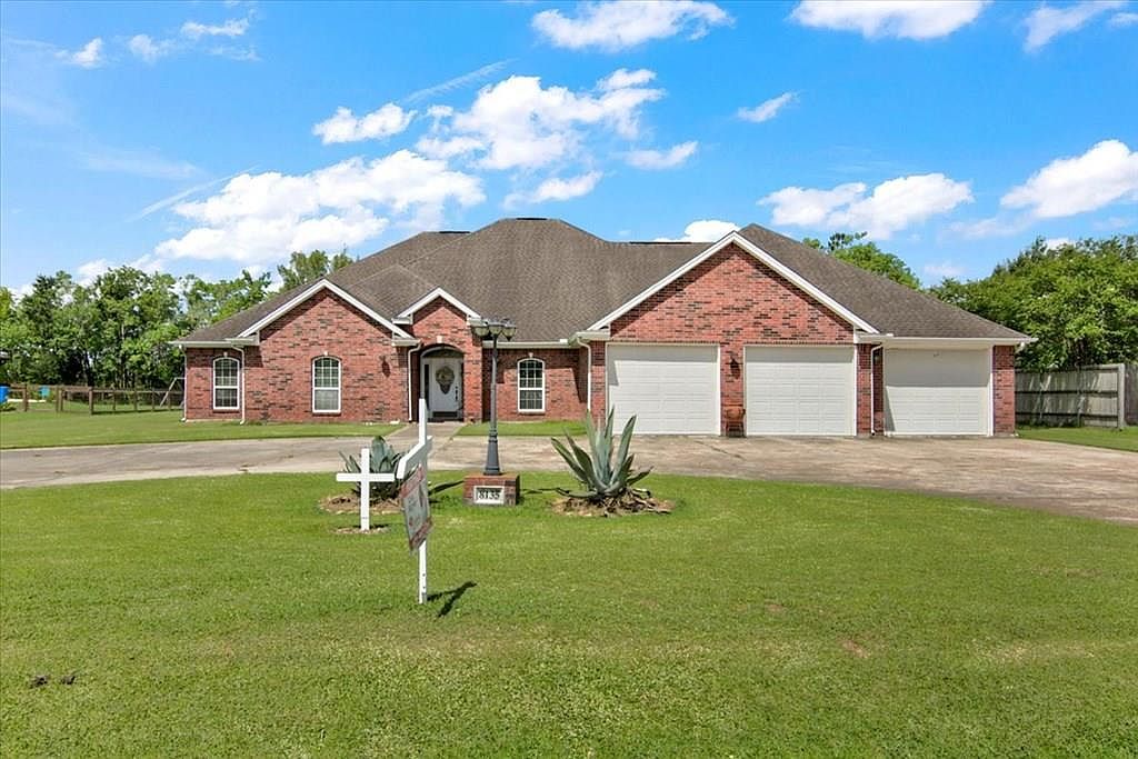 8135 Dawn Dr, Beaumont, TX 77705 Zillow