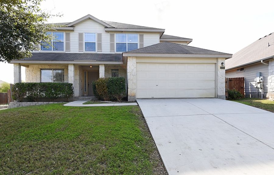 1st image of 2398 Dove Crossing Dr
