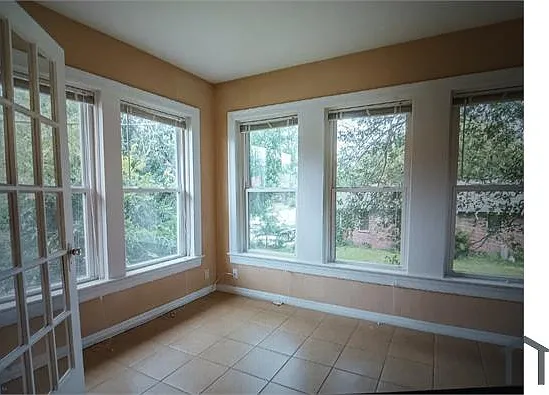 534 W 24th St — Photo 3