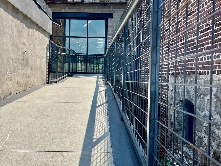 Lofts At Abrams Fixtures — Photo 5