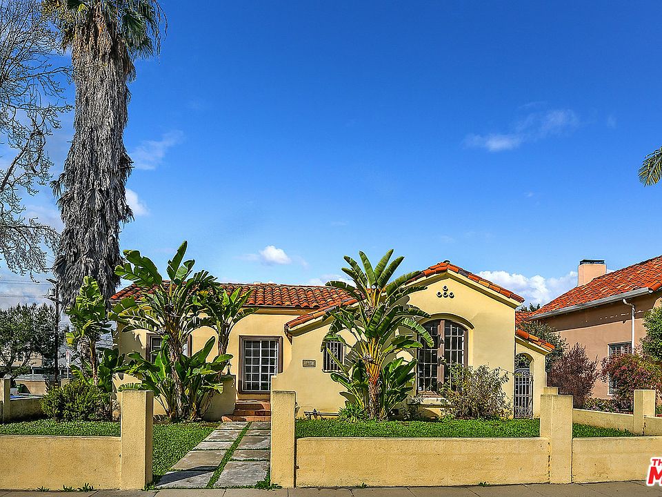 1st image of 365 S Citrus Ave