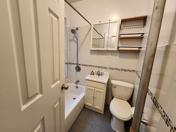 3rd image of 269 W 146th St APT 2C