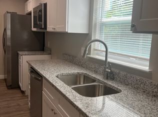 2937 Mission Rd #A, Pensacola, FL 32505