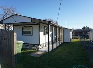 8977 Gladewood St, Willis, TX 77318