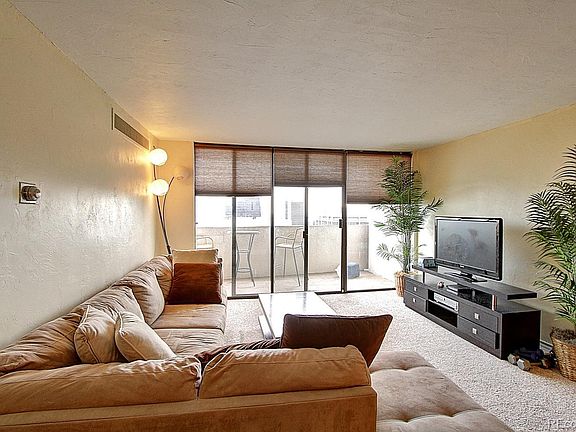 3rd image of 1020 15th St APT 41E