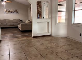 737 Ash St, Burleson, TX 76028