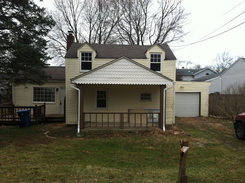 1st image of 187 Hunter Ave